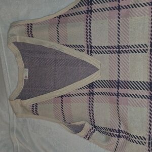 Pink sweatervest